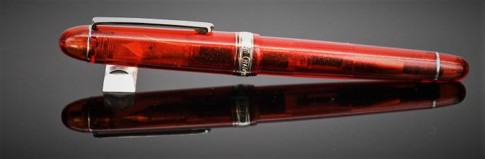 Platinum #3776 Carnelian Limited Edition Fountain Pen - US Exclusive