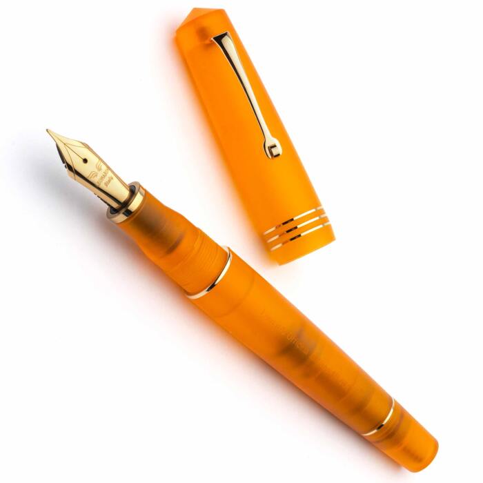 leonardo-pura-orange-gold-fountain-pen-uncapped-nibsmith