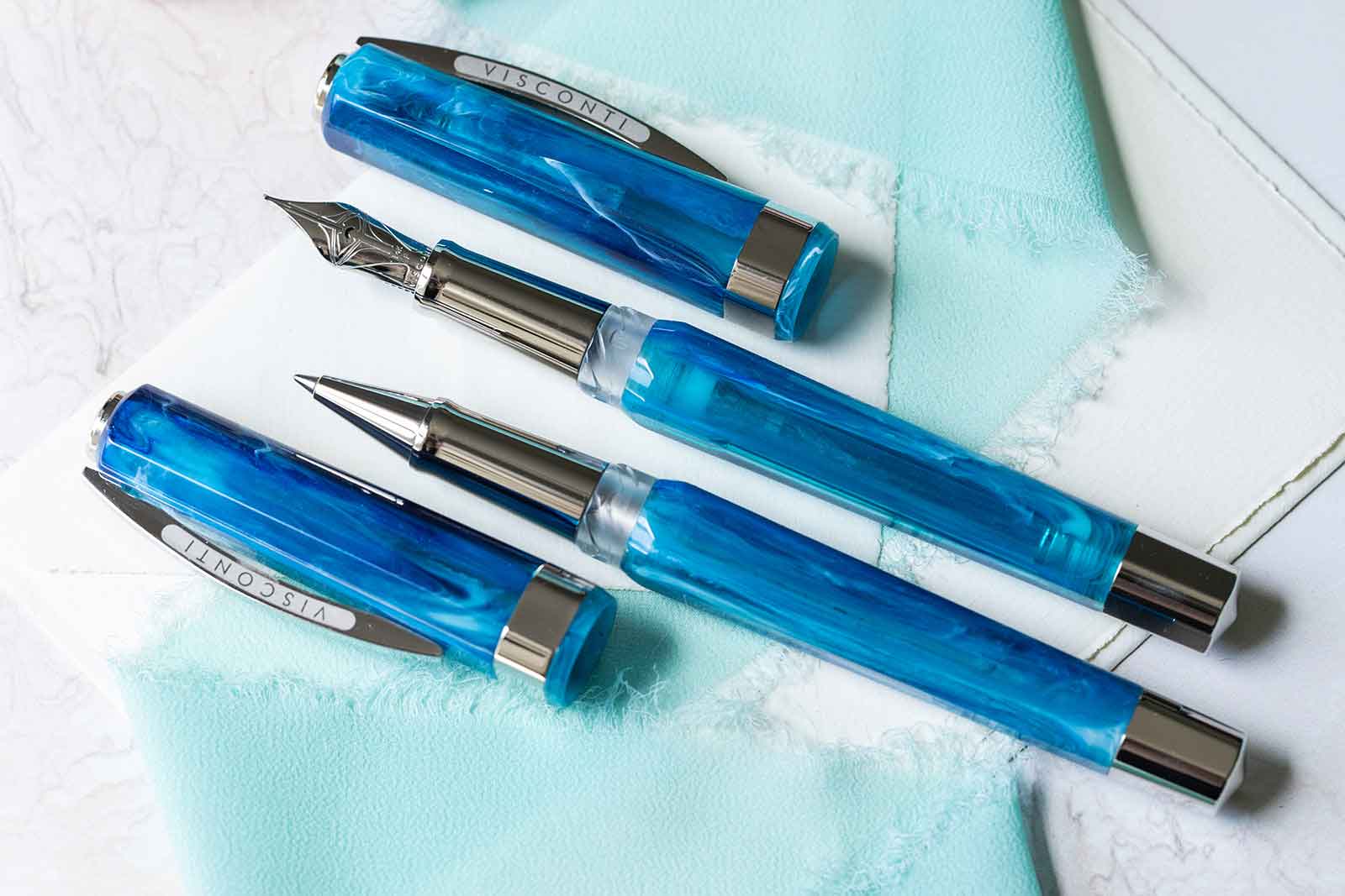 Visconti Opera Demo Carousel Fountain Pen - Blue Cotton Candy