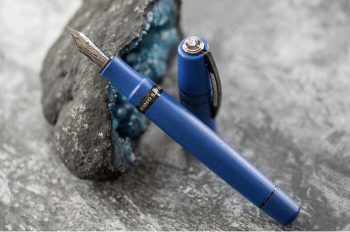 visconti homo sapiens lava color blue fountain pen nibsmith2