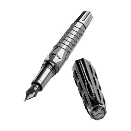 Montegrappa-The-Batman-fountain-pen-uncapped-front-ISB1N_TC-nibsmith