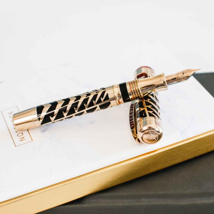 visconti-watermark-gilded-rose-fountain-pen-uncapped-nibsmith-1