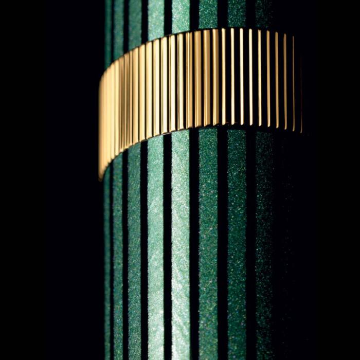 Pelikan-M800-40-Years-of-Souveran-Fountain-Pen-barrel-detail-nibsmith