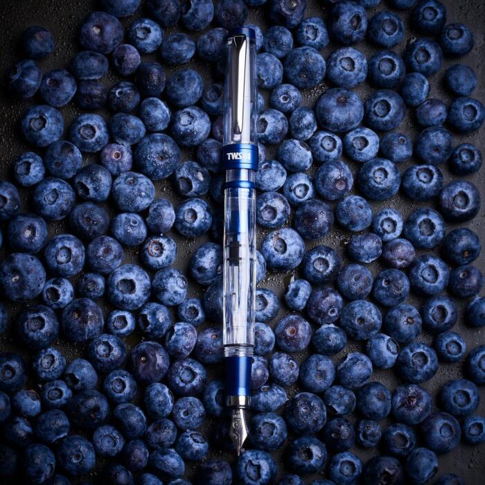 twsbi 580alr navy blue fountain pen nibsmith 4