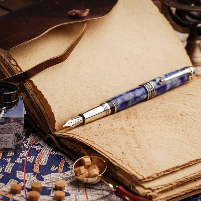 Aurora-Ancient-Maps-Tolomeo-fountain-pen-nibsmith-5