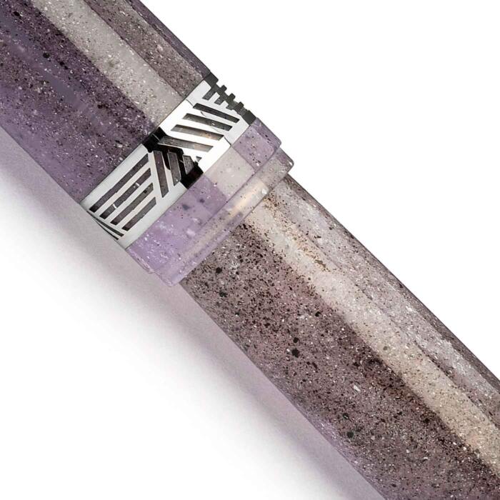 Leonardo-momento-magico-fountain-pen-amethyst-silver-detail-nibsmith