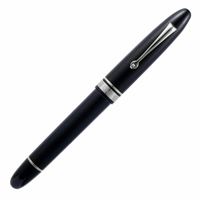 Omas-Ogiva-Nera-Silver-fountain-pen-capped-nibsmith