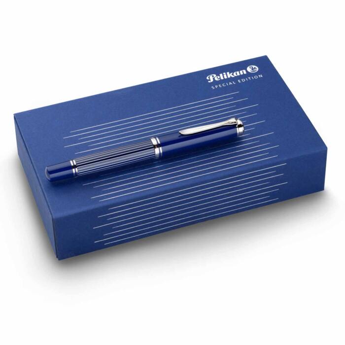 Pelikan-M815-Metal-Stripe-Blue-fountain-pen-box-nibsmith